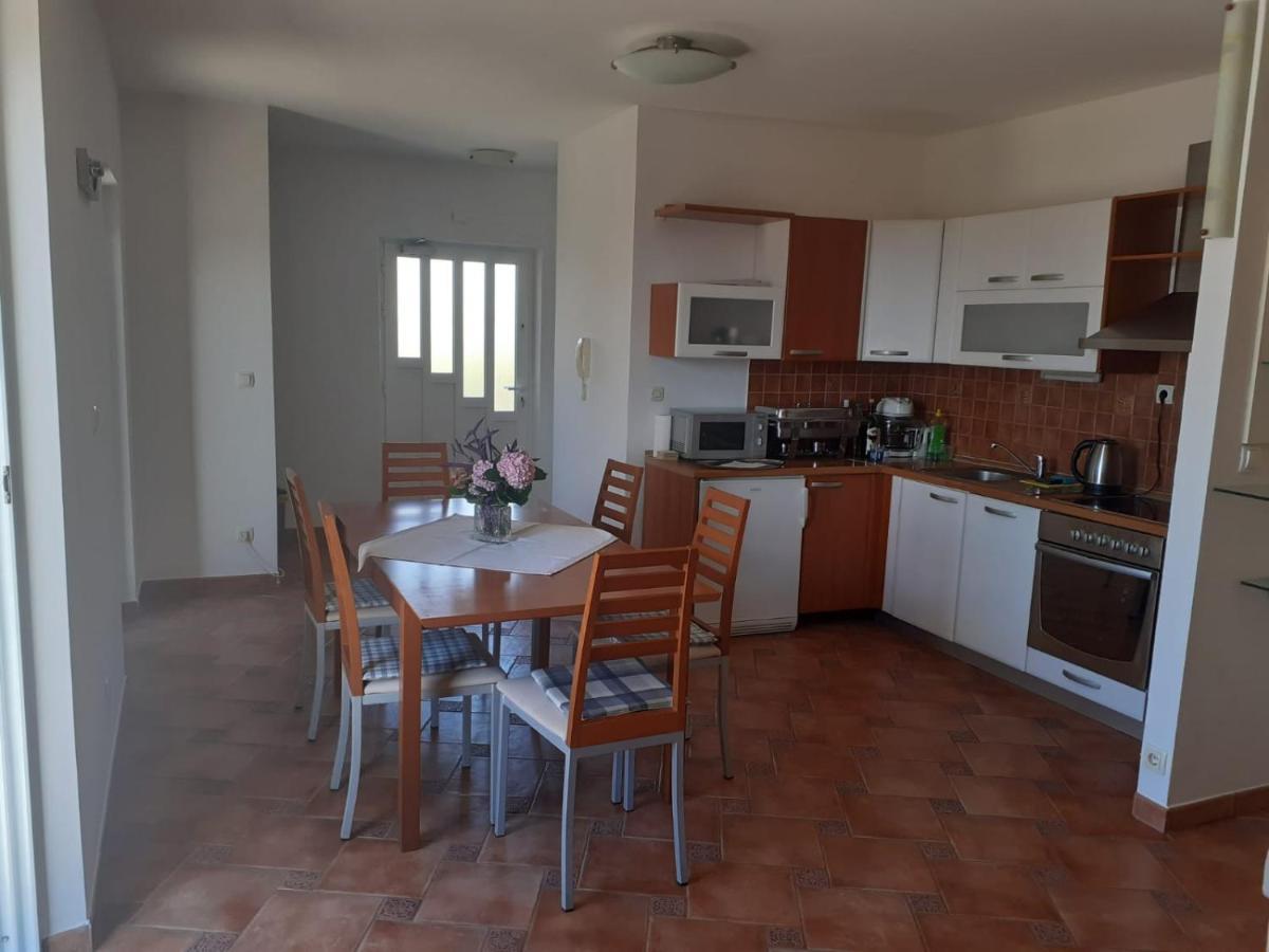 סופטאר Apartments Ilicic מראה חיצוני תמונה