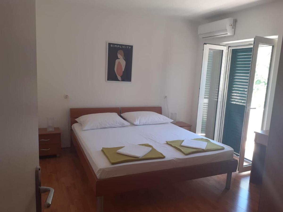 סופטאר Apartments Ilicic מראה חיצוני תמונה