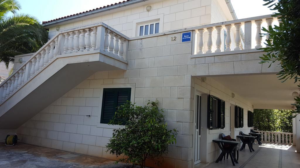 סופטאר Apartments Ilicic מראה חיצוני תמונה